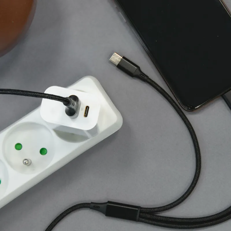 chargeur secteur usb-a + usb-c 15w blanc<AKASHI Flash Sale
