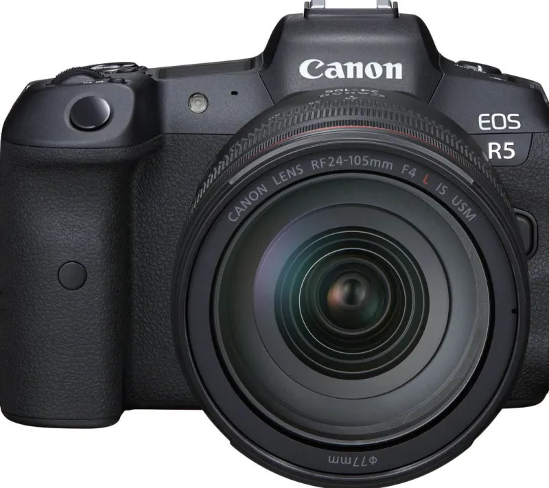 EOS R5 + 24-105/4 L IS USM<CANON Outlet