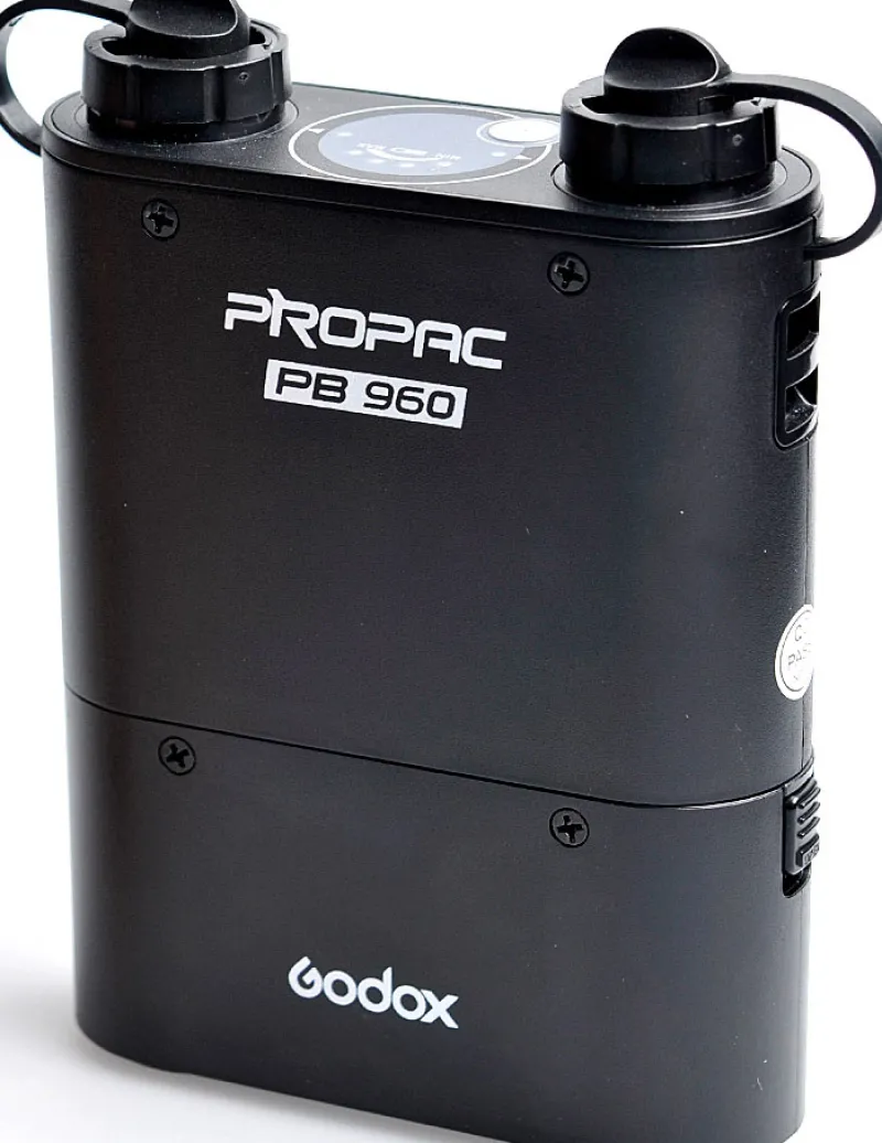 ALIMENTATION EXTERNE POUR FLASH SABOT<GODOX Cheap