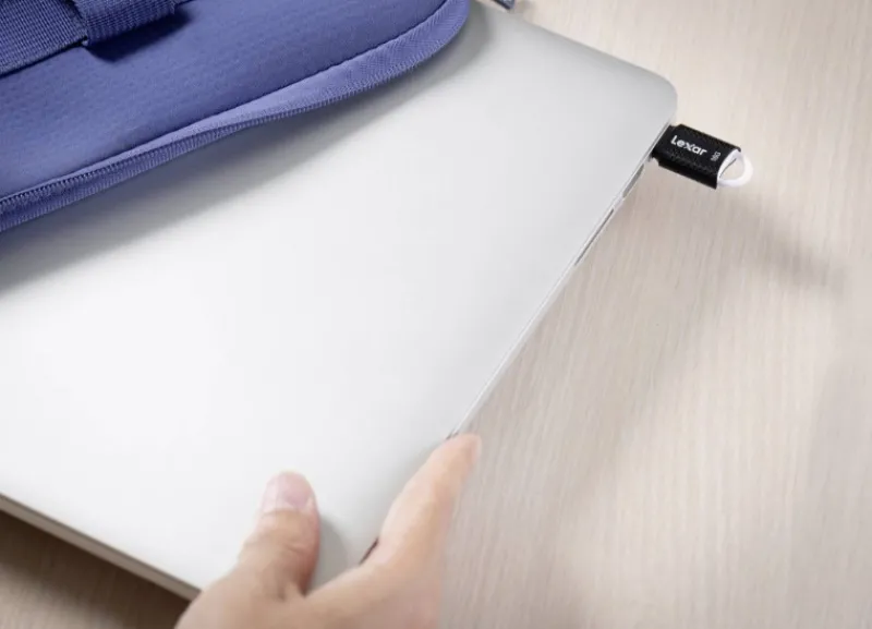 JUMPDRIVE 16GB V40<LEXAR Hot