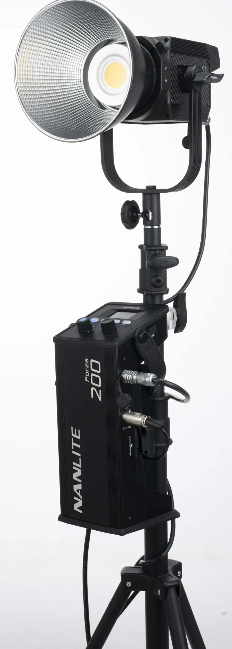 FORZA 200 PROJECTEUR LED<NANLITE Hot