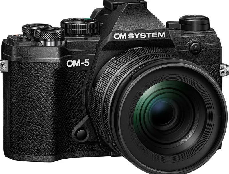 OM-5 + 12-45 KIT NOIR/NOIR<OM SYSTEM Outlet