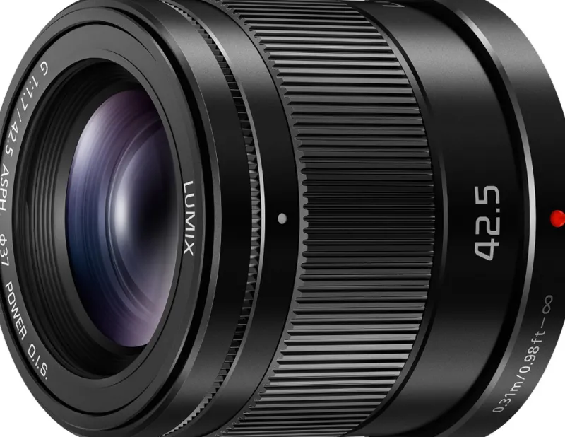 42.5/1.7 ASPH POWER OIS MICRO 4/3 NOIR<PANASONIC Outlet