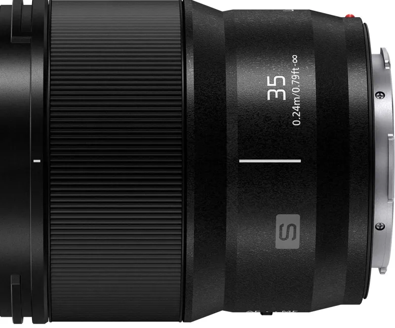 35/1.8 LUMIX S<PANASONIC Outlet