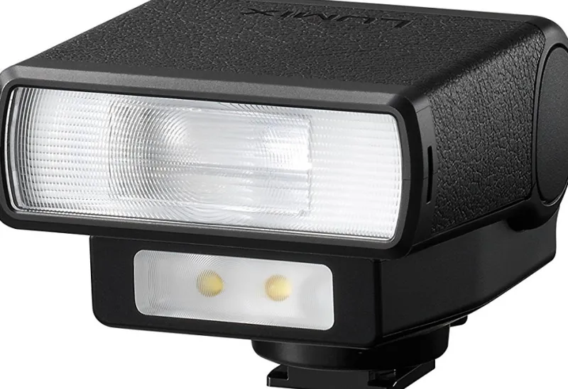 FLASH DMW-FL200LE<PANASONIC Clearance