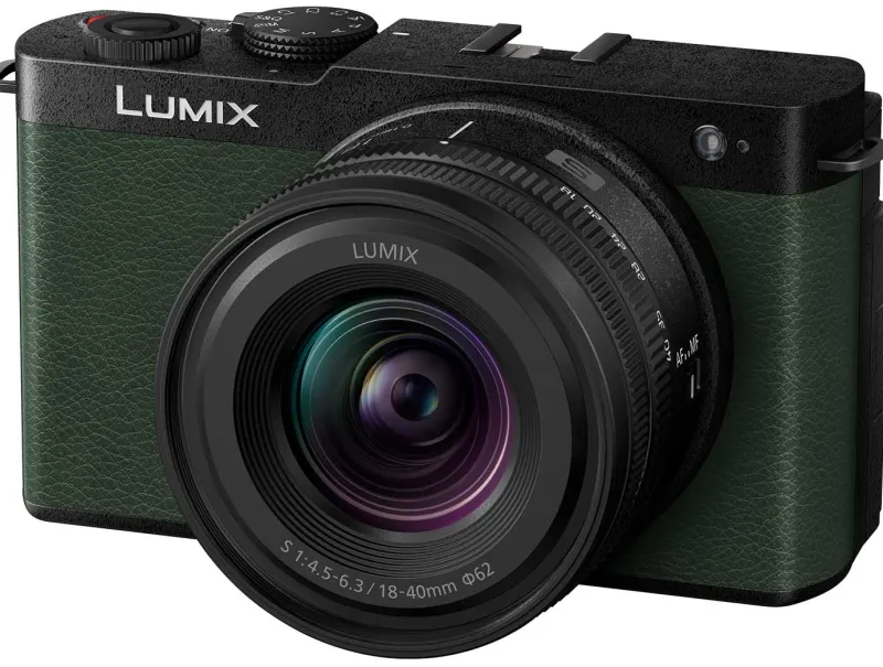 LUMIX S9 VERT + 18-40/4.5-6.3<PANASONIC Hot