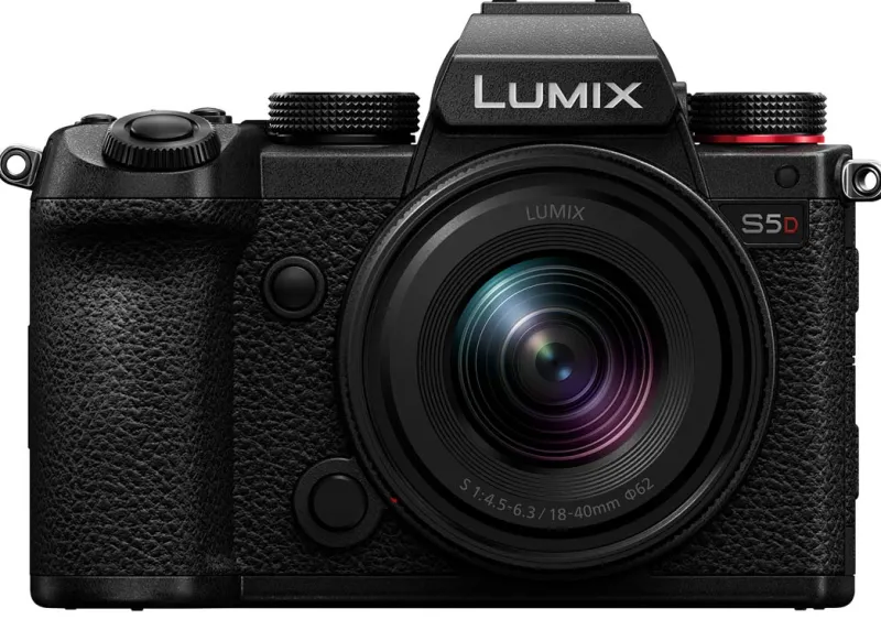 LUMIX S5D NOIR + 18-40/4.5-6.3<PANASONIC Clearance