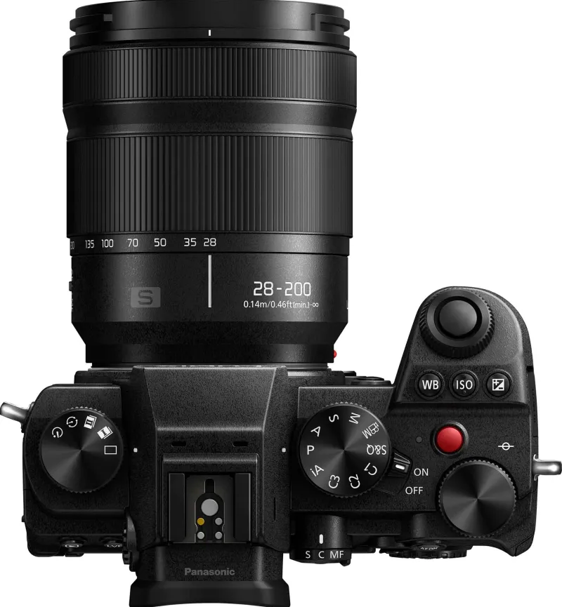 LUMIX S5D NOIR + 28-200/4-7.1<PANASONIC Outlet