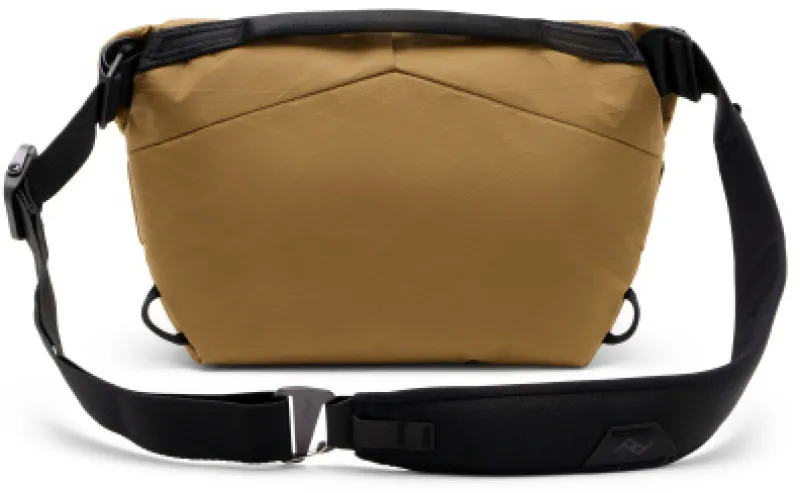 EVERYDAY SLING 3L COYOTE FOURRE-TOUT<PEAK DESIGN Store