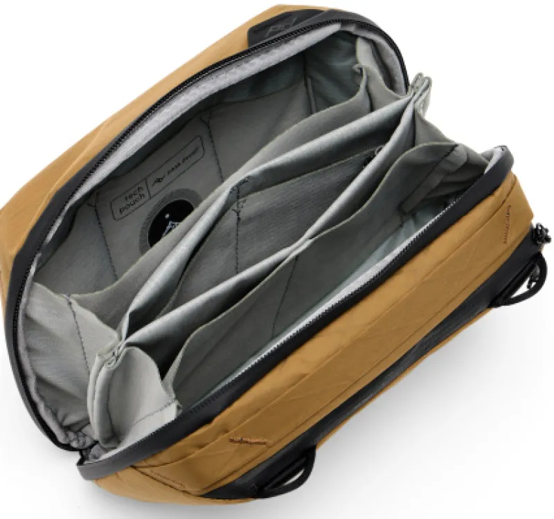 TECH POUCH COYOTE FOURRE-TOUT<PEAK DESIGN Fashion