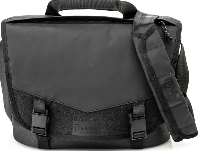 SAC EPAULE MESSENGER DNA 9 NOIR<TENBA New