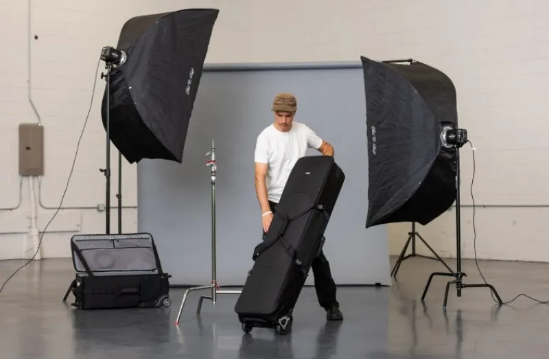 VALISE PIEDS ECLAIRAGE STAND MANAGER<THINK TANK Best Sale